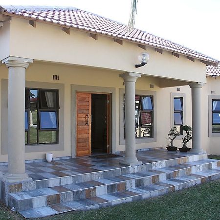 Black Horses Lodge&Conferencing Vryheid Exterior foto